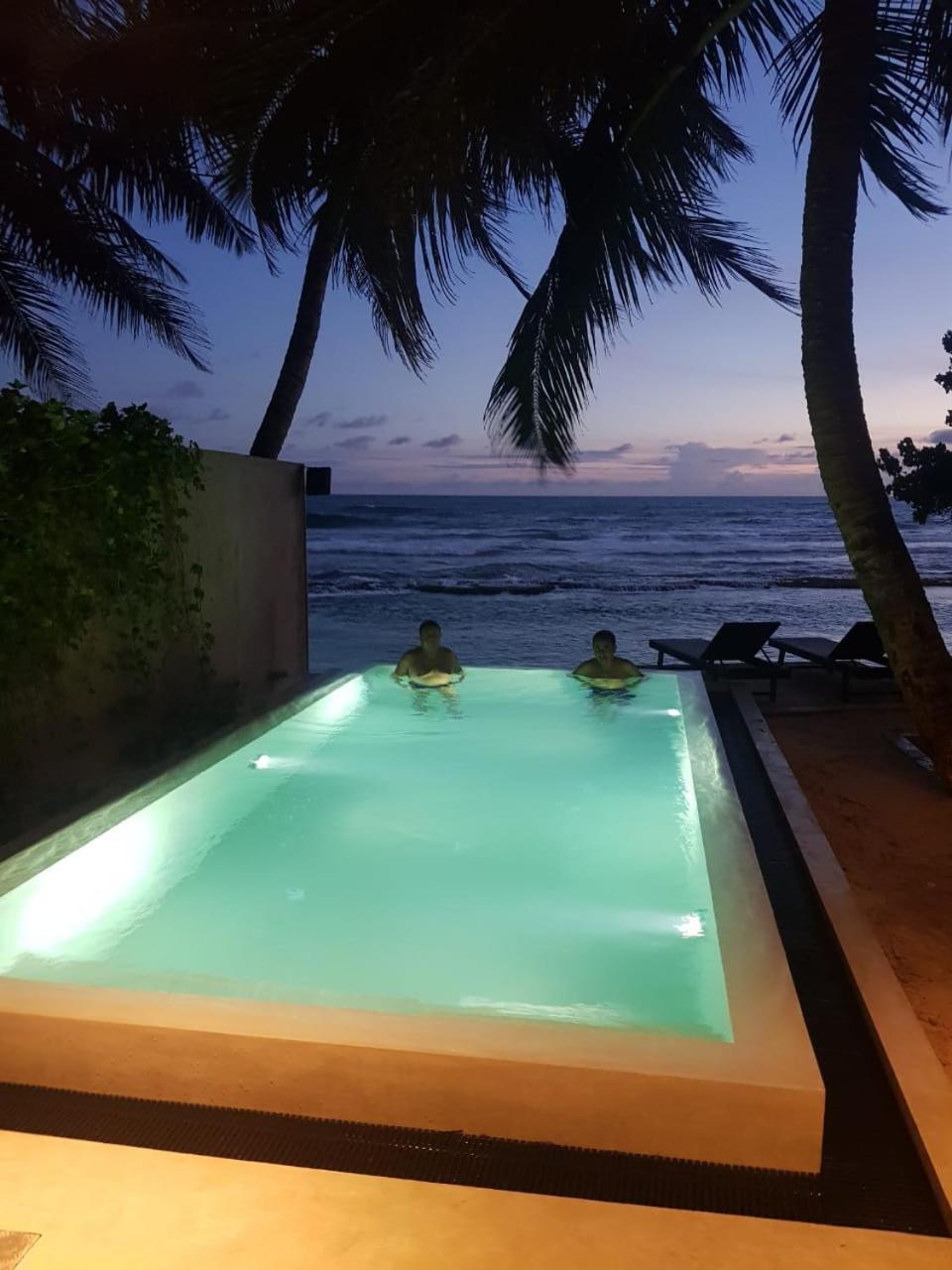 Villa Reef Talpe Exteriör bild